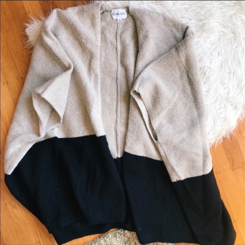 Olive + Oak Shawl